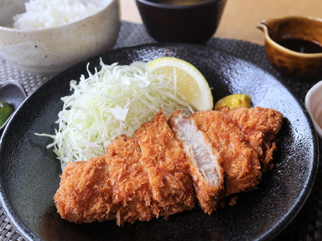 ロースかつ定食